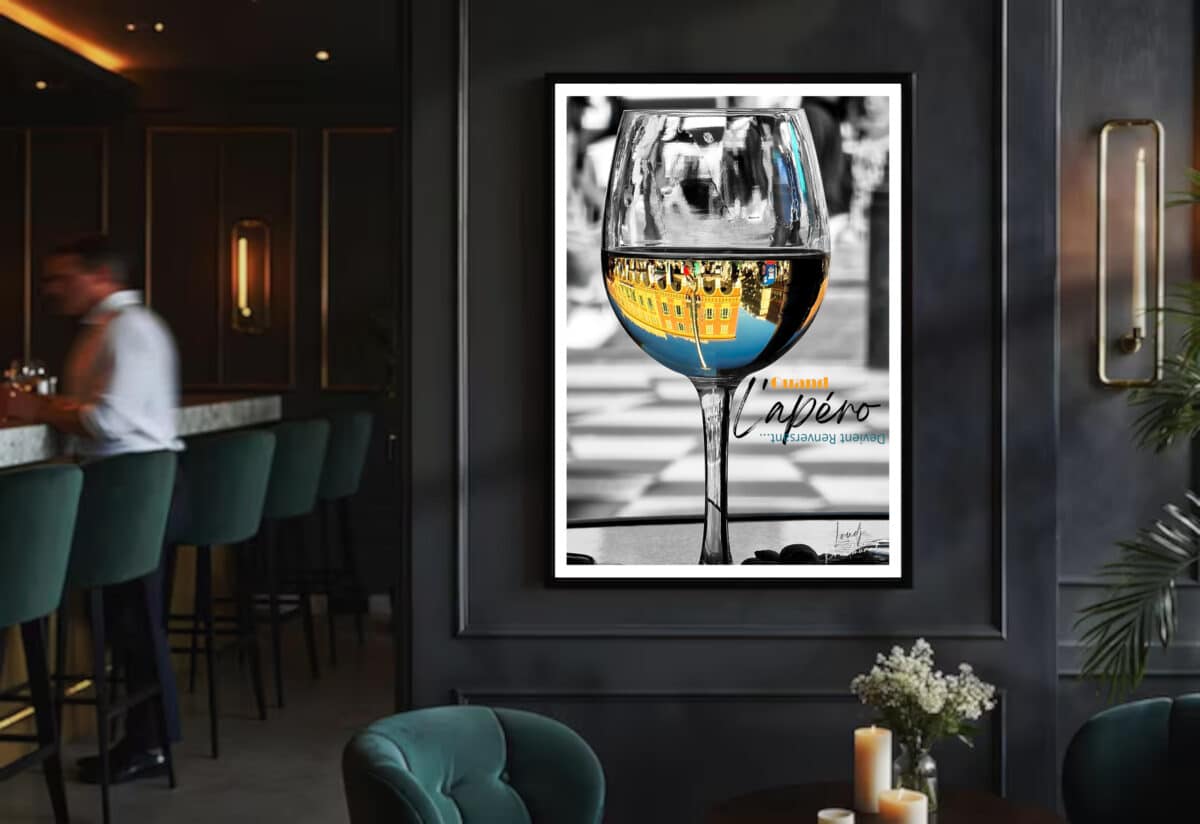 Affiche Apéro Renversant Place Massena Nice Verre de Vin